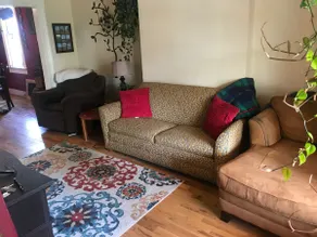 The Sunny Spot Near Downtown and Rino - Image 4