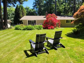 MidMod Vashon, art + nature + design - Image 4