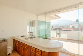 Spacious and Clean | Great View | Walking Distance to the Plaza - Image 3