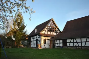 Picturesque House - Image 2