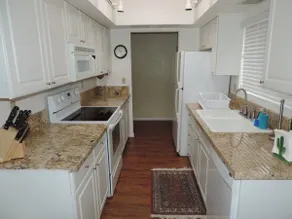 Lovely home away from home - Image 4