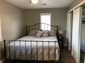 Level Two Cozy Quiet Apartment - Image 2