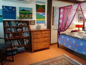 The Library studio apartment. - Image 4
