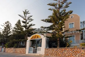 Sellada Apartments - Image 4