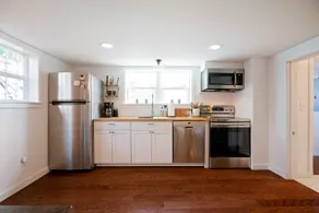 Walk to Univ. Puget Sound • 1BR Near 6th Ave - Image 4