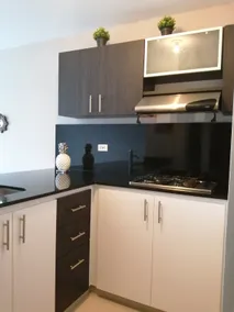 Suite with Air Conditioning, Smart TV and Hot Water - Image 5