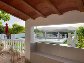 Country house at the foot of the mountain - Image 4