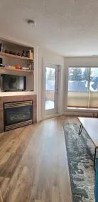 bright, cozy with mountain views & A/C - NEW! - Image 3