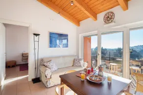 GuestHost - APT with balcony close to Switzerland! - Image 5