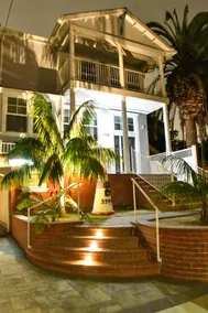 Fernside Getaway- Alameda Home with a View - Image 3