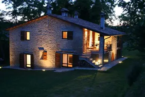 Private Villa with Pool, free wifi, 14 people - Image 2