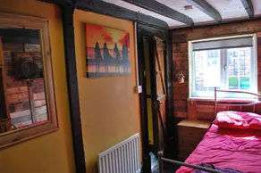 Yarm Cottages & Rooms Cottage Sleeping 4 Next to Fox Covert Pub - Image 3
