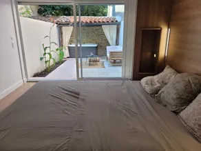 Unique location in the heart of the city with terrace and jacuzzi - Image 5