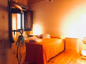 Room facing south - Image 3