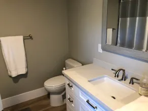 Modern Farmhouse Suite-Clean, Cool & Quiet - Image 5