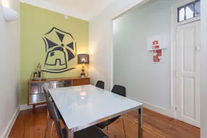 WHome Historical 2-Bed Alfama Charm - Image 5