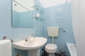 WHome Historical 2-Bed Alfama Charm - Image 3