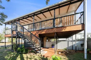 The Pacific - Pet Friendly - 100% 5 Star reviews - Image 2