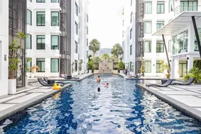 【Good Offer】Large 3 BDR near beach with 2 big pool - Image 3