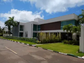 High-End House with 8 Air-Conditioned En-Suite Bedrooms – Guarajuba - Image 3