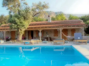 Private villa and pool near beach. - Image 4