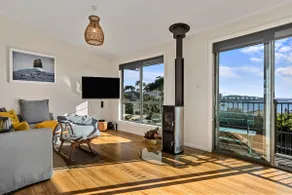 GRANITE BEACH HOUSE @ Bay of Fires - Image 3