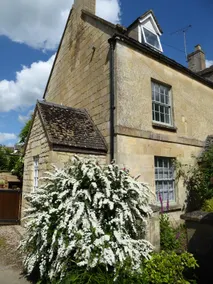 Cottage on the Cotswold Way - Image 2