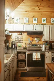 Mt. Sherman Cabin - Ozark Mountains - Image 4