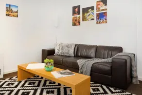 Zu Hause weg von zu Hause - Image 4