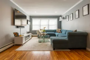 Luxury Rooms In Pelham Gardens - Image 3