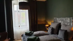 Beautiful loft with free parking - Image 3