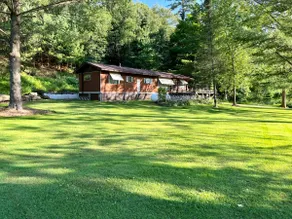 Welcome to Timber Creek Retreat! - Image 2
