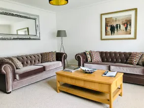 Centre of St. Neots - Beautiful house with parking - Image 3