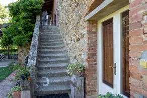 Ancient Umbrian farmhouse 10 minutes from Lake Trasimeno - Image 5