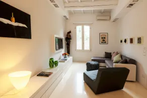 Charming Flat in centro a Ferrara con posto auto - Image 2