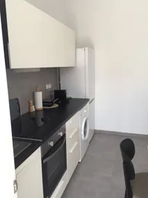 House Phos - Image 5