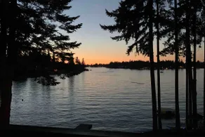 Lake Tapps, waterfront, apartment- views! - Image 5