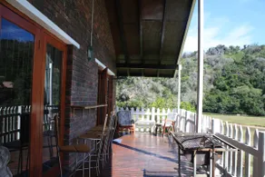 Salt River Lodge - Image 3