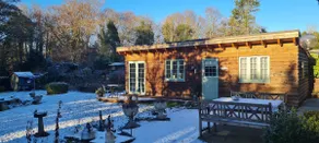 Rutters Garden Cabin - Image 4
