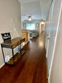 Woodlands Retreat 3bdrm 2bath - Image 2