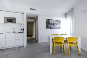 Stendhal air-conditioned apartment, 55 m2 - Image 2