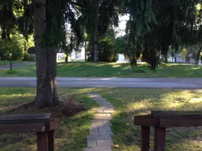 Sandy Feet Cottage, Port Huron - 1 Block to Lake - Image 4