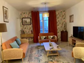 Apartment in a quiet residence in the heart of Barbizon - Image 3