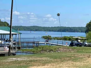 The Nauti Farmhouse & Dock/Pontoon rental - Image 4