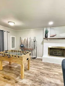 Corporate Stay: 3BR, Fire Pit & Fast WiFi - Image 3