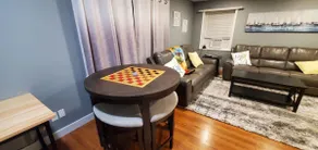 Tranquil Vibes 6 BED, 4 BR/ 2 BATH Great Location! - Image 4