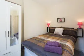 Charming Central Apt 2 or 3 or 5 or 6 - Image 3