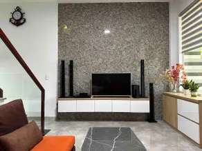 EntireHouse/2bedrooms - Image 3