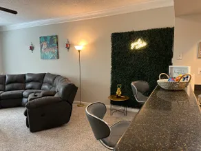 Apartment in Houston galleria mall area - Image 4