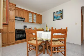 Apartment for 4 with fantastic view - Image 5